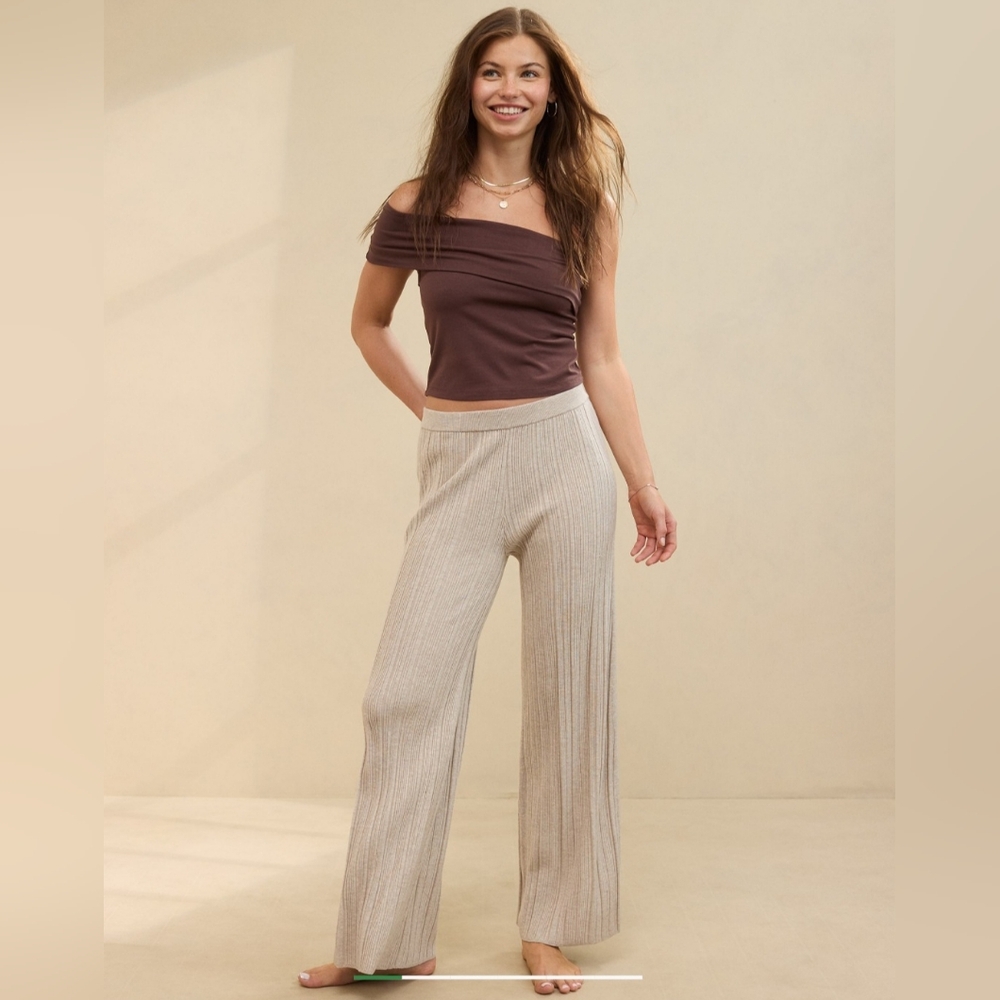 Aerie high waisted sweatpants cream large